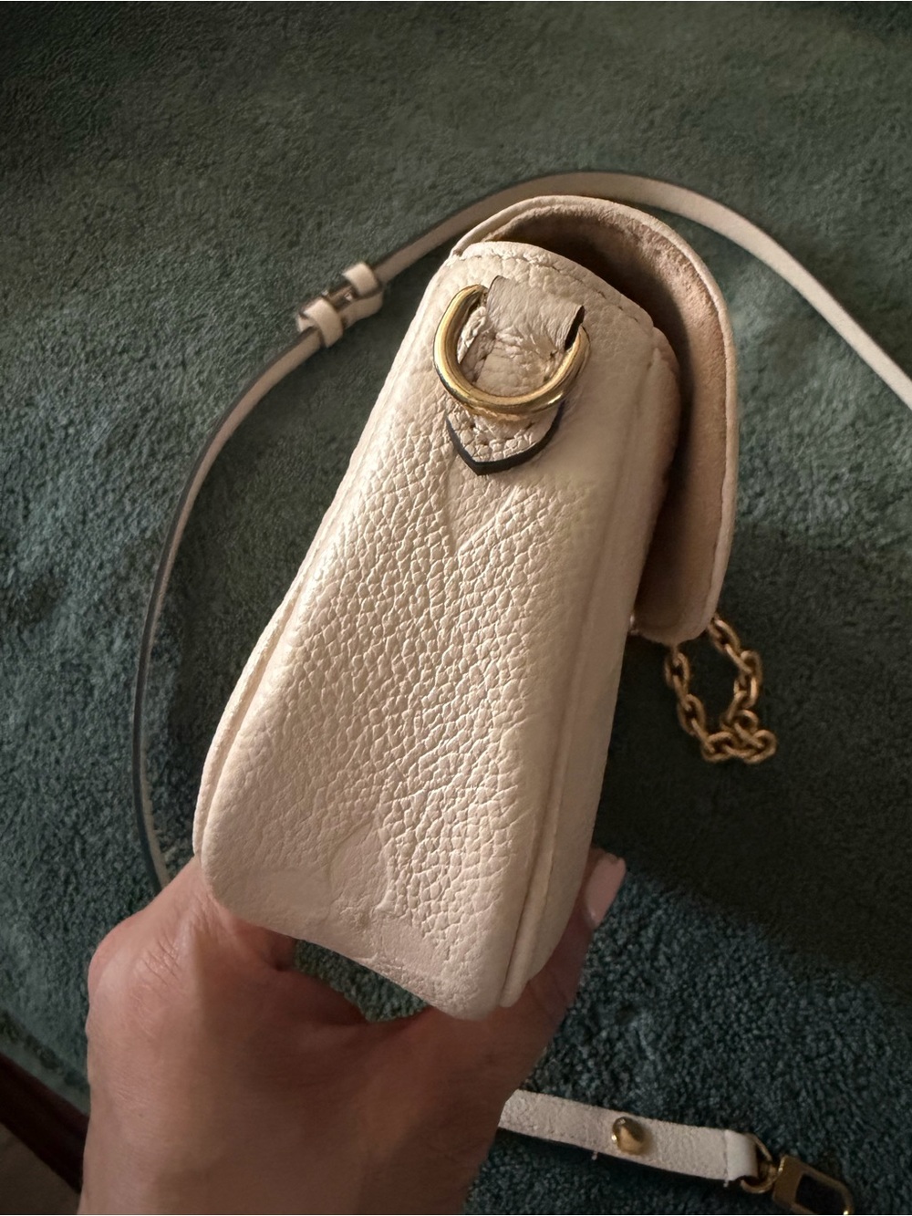 Louis Vuitton IVY Cream Monogram Embossed Leather Crossbody Bag - Picture 11 of 13